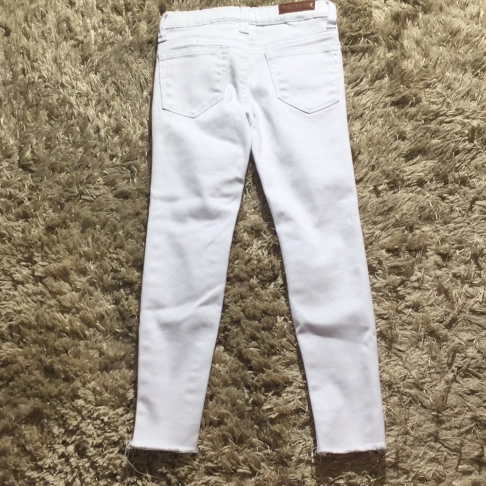 🌼 WHITE JEANS by PINC 🌼